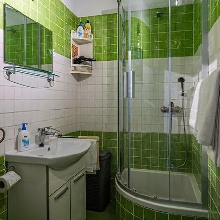 Apartamento 2 Bedroom Amazing In